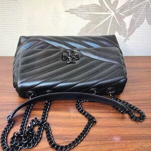 Tory Burch Kira Chevron Convertible Should Bag in Black